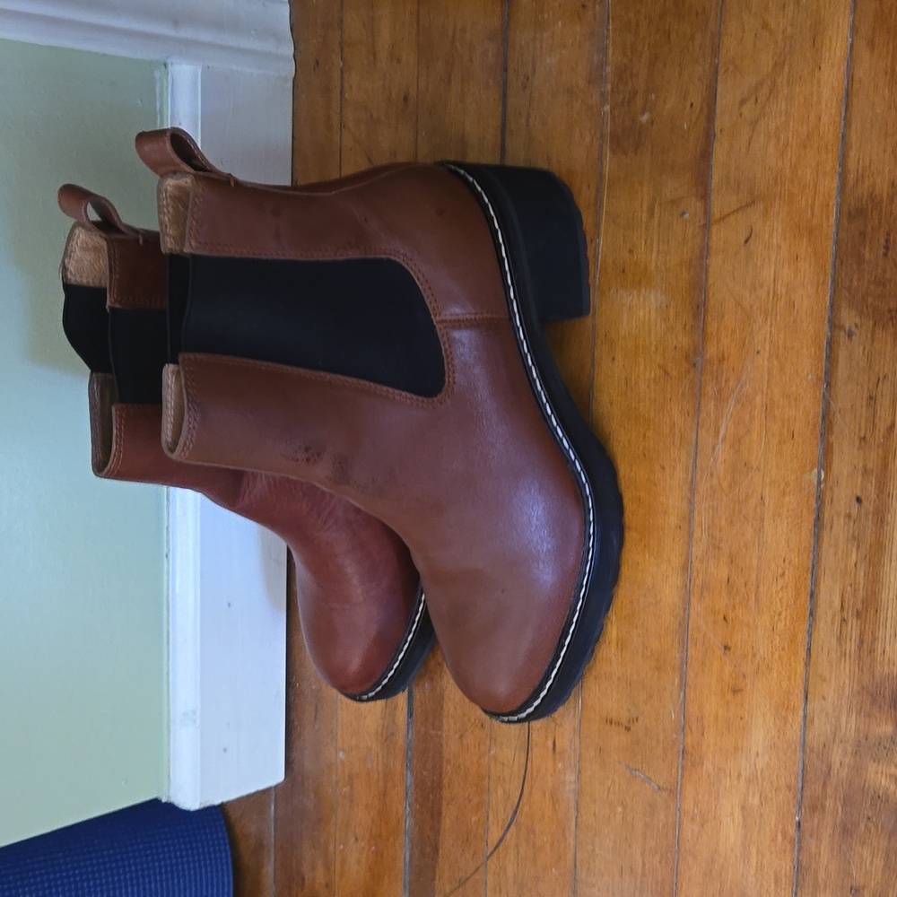 Madewell Carina chelsea lug-sole boots, brown, 10